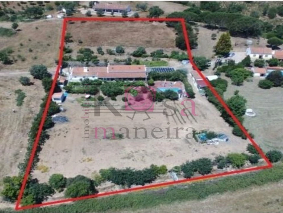 Quinta T4 para Venda em Santiago do Cacém, Santa Cruz e São Bartolomeu da Serra Foto 3
