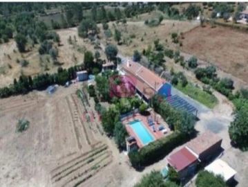 Quinta T4 para Venda em Santiago do Cacém, Santa Cruz e São Bartolomeu da Serra