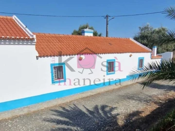 Quinta T4 para Venda em Santiago do Cacém, Santa Cruz e São Bartolomeu da Serra
