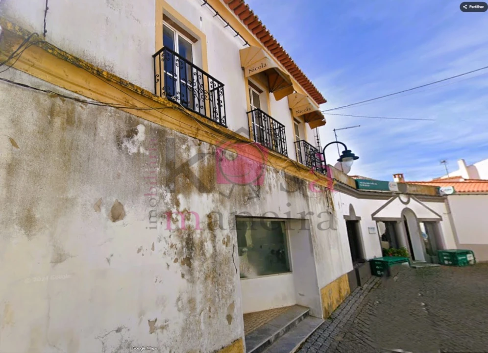 Prédio para Venda em Pias Foto 11