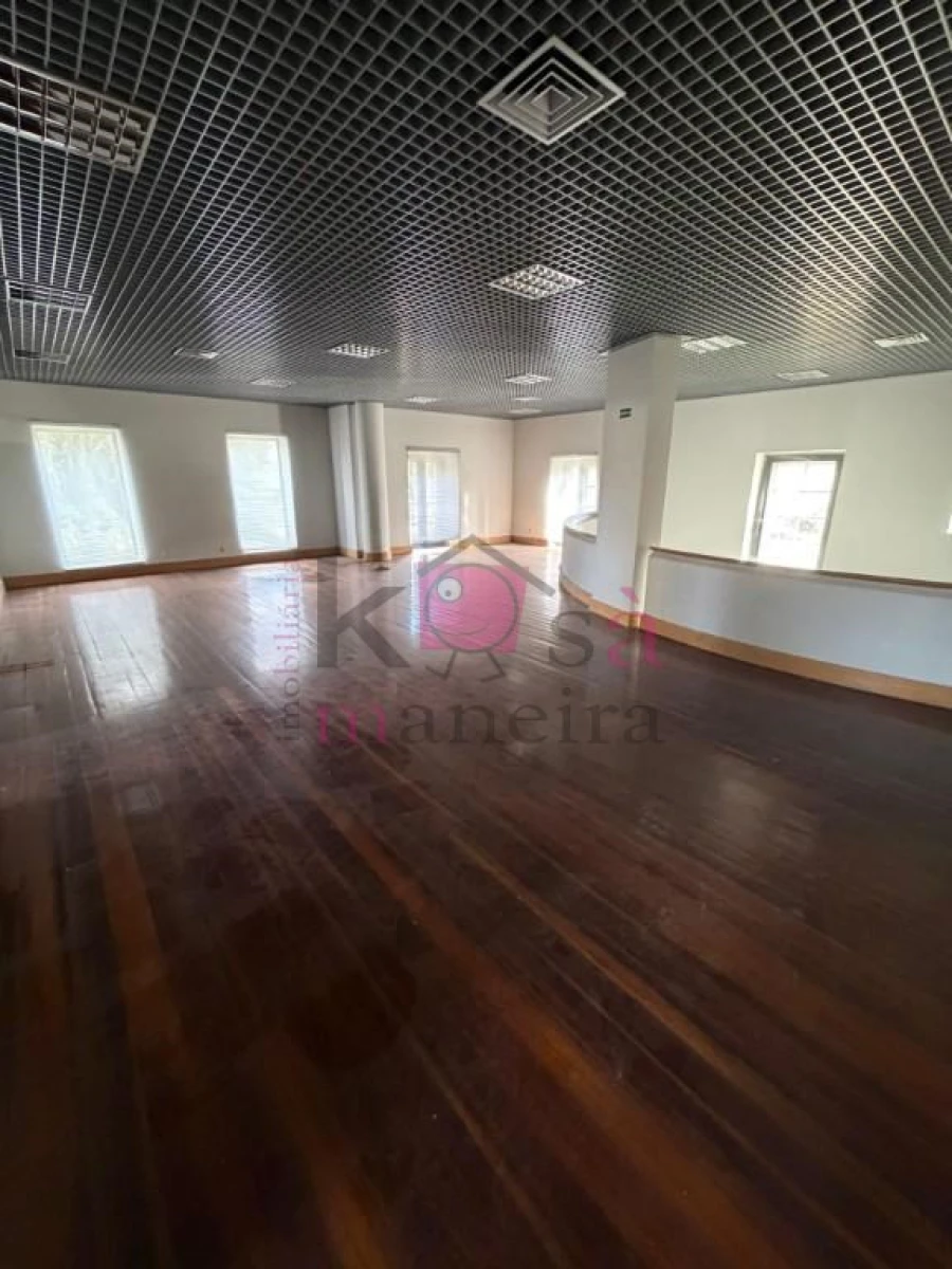 Prédio para Venda em Almeida Foto 11