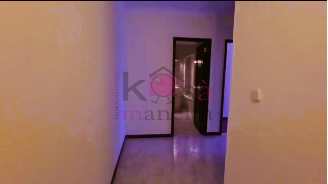 Apartamento T2 para Venda em Algueirão-Mem Martins Foto 14