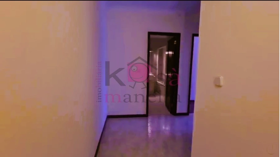Apartamento T2 para Venda em Algueirão-Mem Martins Foto 14