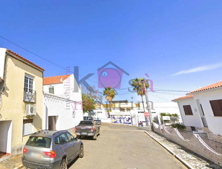Moradia T3 para Venda em Ferreira do Alentejo e Canhestros Foto 1