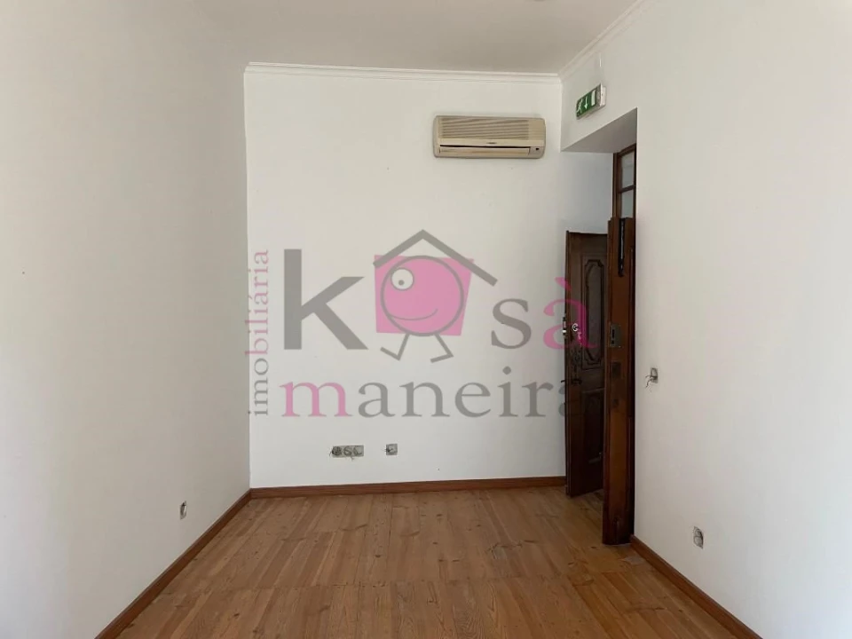Prédio para Venda em Sé e São Lourenço Foto 4
