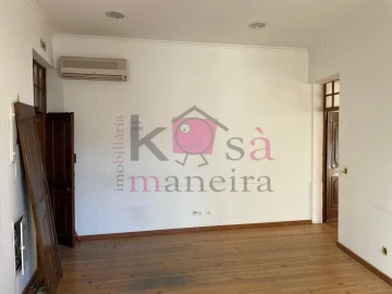 Prédio para Venda em Sé e São Lourenço