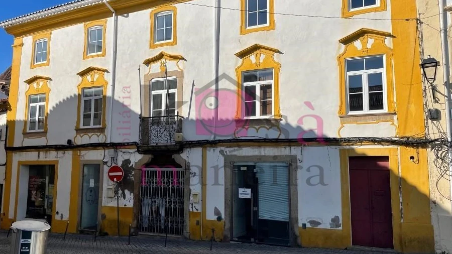Prédio para Venda em Sé e São Lourenço