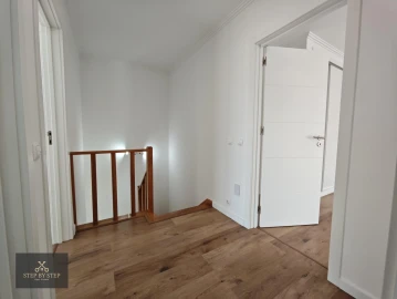 Moradia T4 para Venda em Ericeira