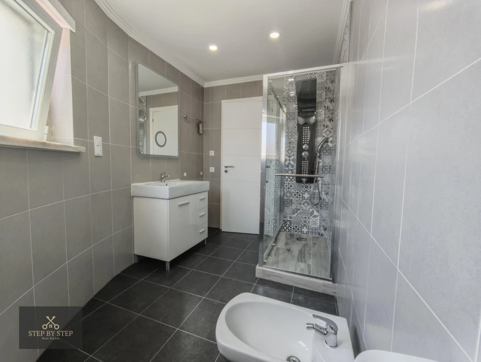 Moradia T4 para Venda em Ericeira Foto 35