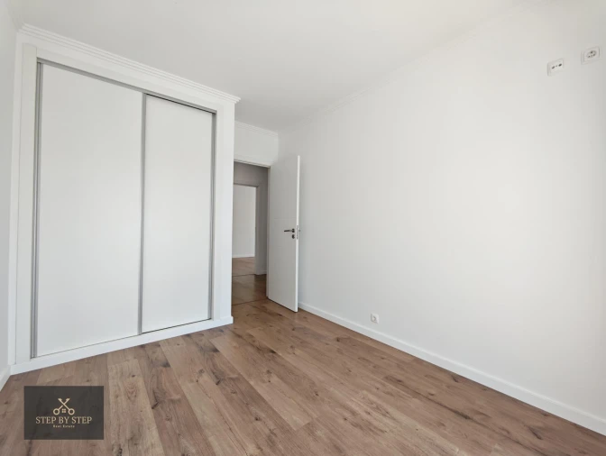 Moradia T4 para Venda em Ericeira Foto 30