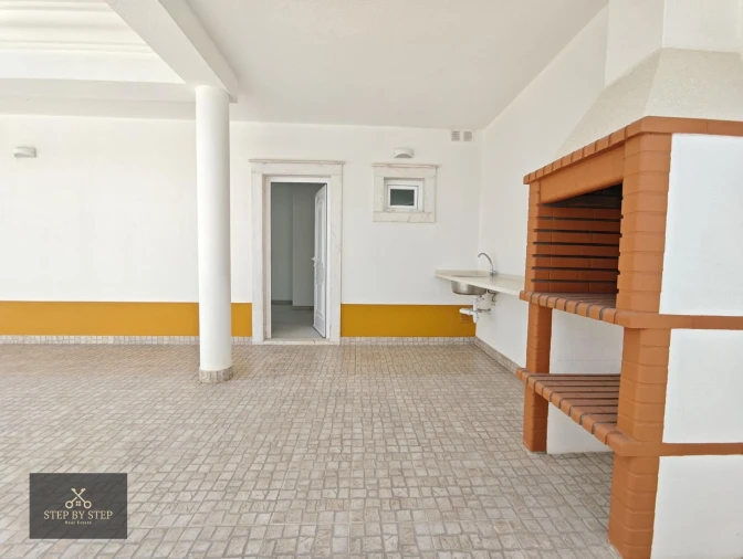 Moradia T4 para Venda em Ericeira Foto 4