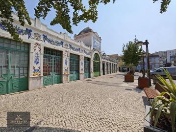 Negócio para Venda em Vila Franca de Xira