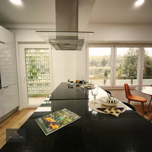 Apartamento T3 para Venda em Benfica Foto 3