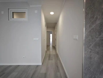 Apartamento T2 para Venda em Oeiras e São Julião da Barra, Paço de Arcos e Caxias