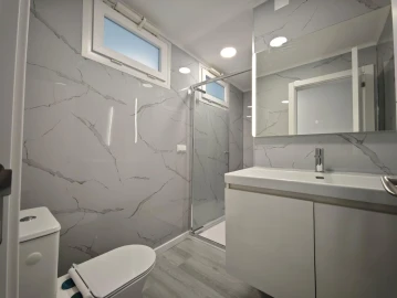Apartamento T2 para Venda em Oeiras e São Julião da Barra, Paço de Arcos e Caxias