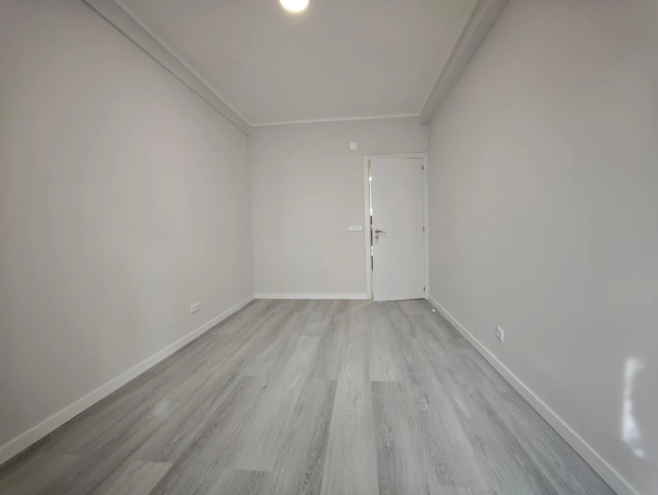 Apartamento T2 para Venda em Oeiras e São Julião da Barra, Paço de Arcos e Caxias Foto 24