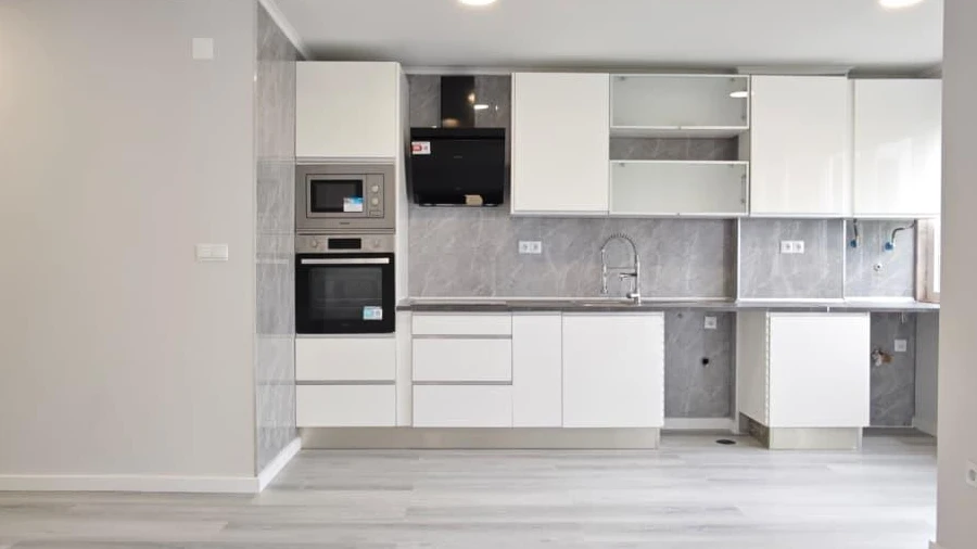 Apartamento T2 para Venda em Oeiras e São Julião da Barra, Paço de Arcos e Caxias