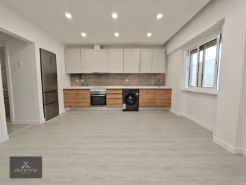 Apartamento T2 para Venda em Águas Livres