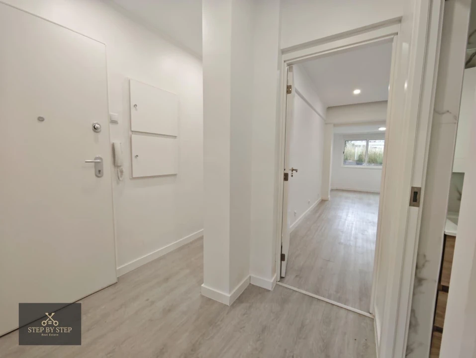 Apartamento T2 para Venda em Águas Livres Foto 14