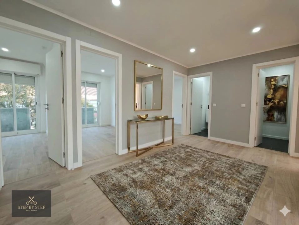 Apartamento T2 para Venda em Falagueira-Venda Nova Foto 4