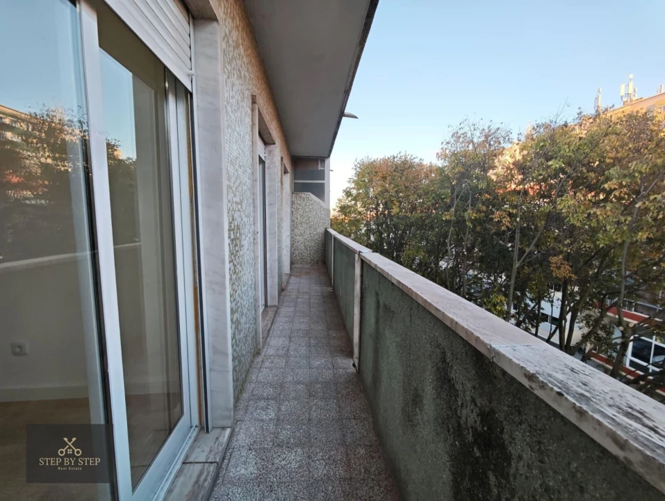 Apartamento T2 para Venda em Falagueira-Venda Nova Foto 5