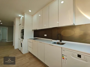 Apartamento T2 para Venda em Falagueira-Venda Nova