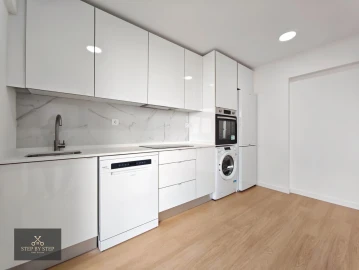 Apartamento T2 para Venda em Falagueira-Venda Nova