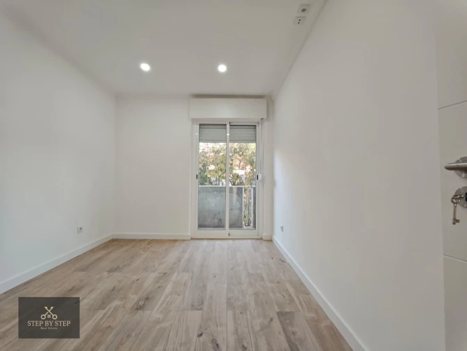Apartamento T2 para Venda em Falagueira-Venda Nova Foto 19