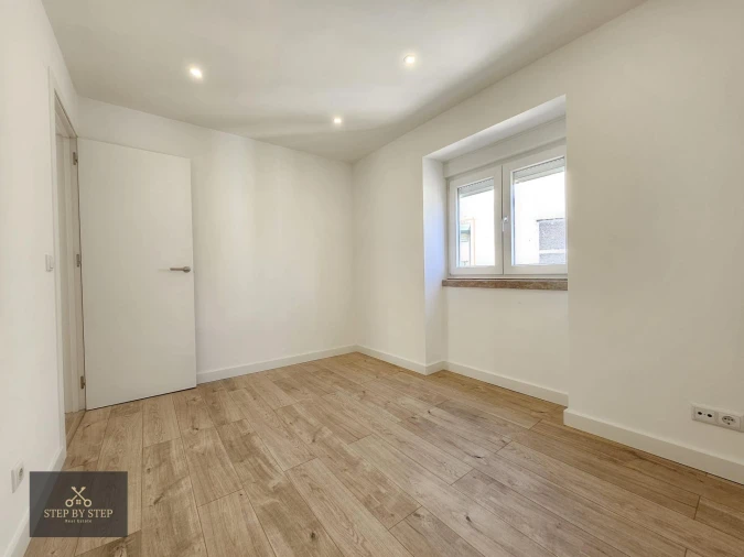 Apartamento T2 para Venda em Falagueira-Venda Nova Foto 27
