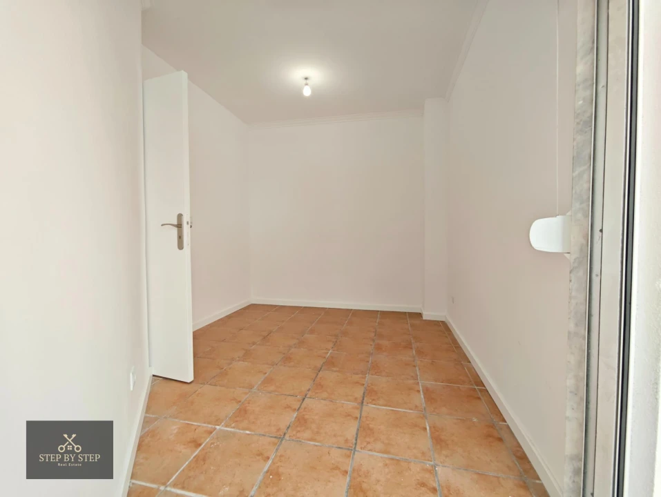 Apartamento T3 para Venda em Algueirão-Mem Martins Foto 18