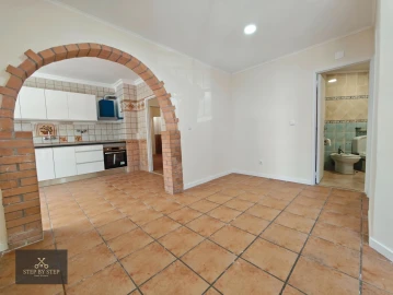 Apartamento T3 para Venda em Algueirão-Mem Martins