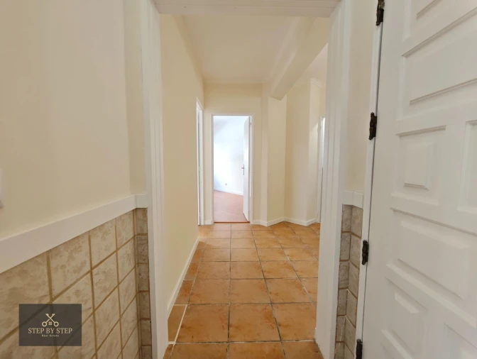 Apartamento T3 para Venda em Algueirão-Mem Martins Foto 14