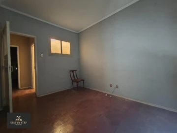 Apartamento T4 para Venda em Areeiro