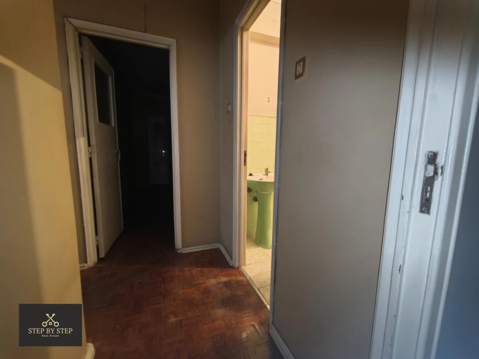 Apartamento T4 para Venda em Areeiro Foto 25