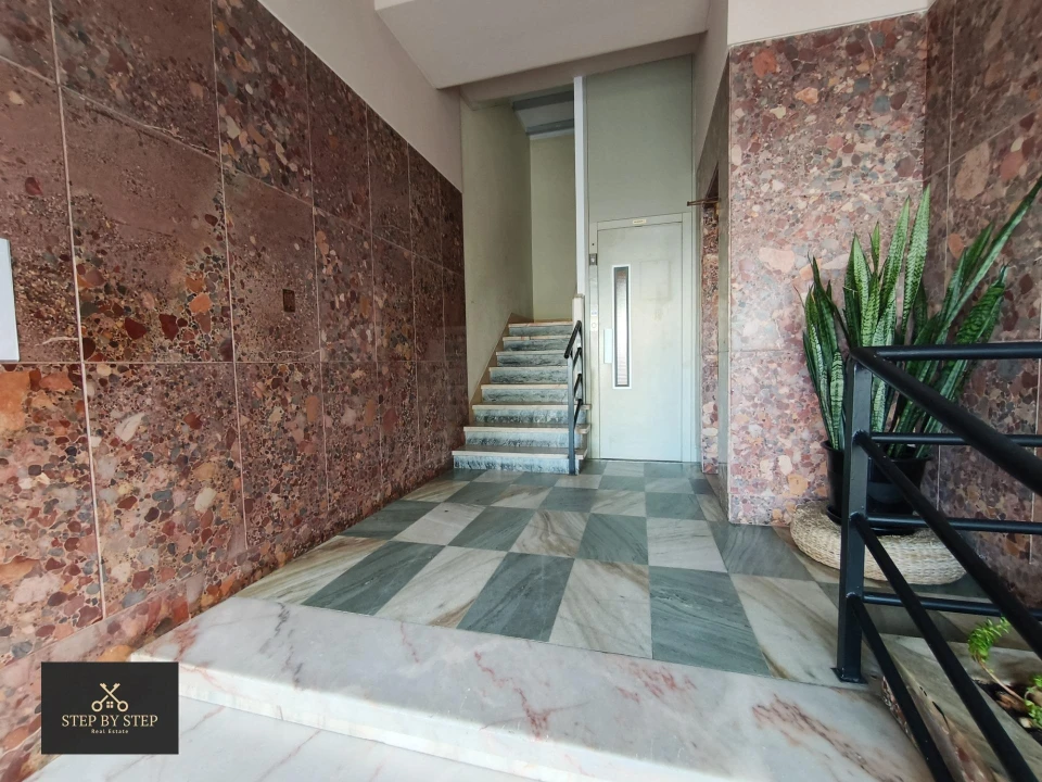 Apartamento T4 para Venda em Areeiro Foto 38