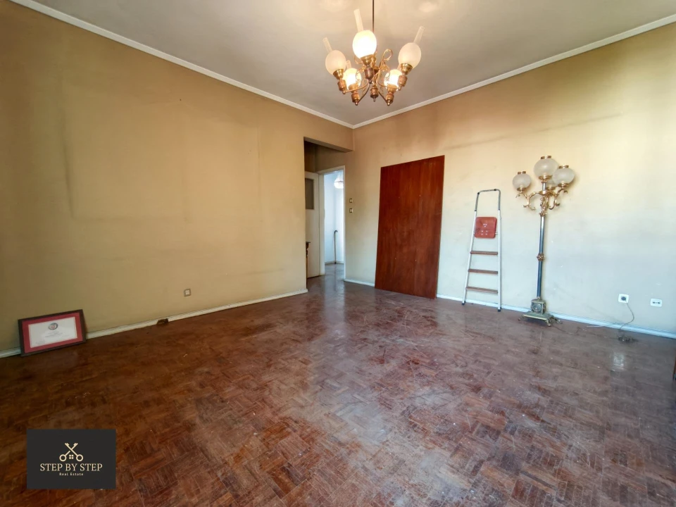 Apartamento T4 para Venda em Areeiro Foto 7