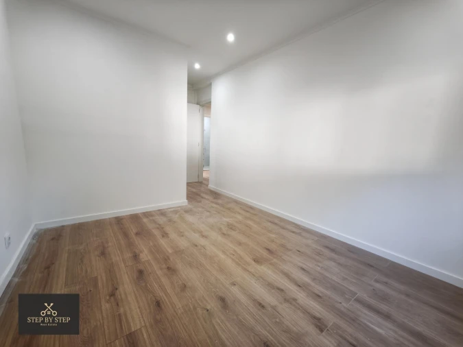 Apartamento T3 para Venda em Venteira Foto 17