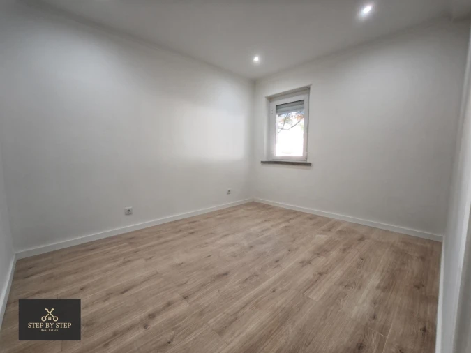 Apartamento T3 para Venda em Venteira Foto 26