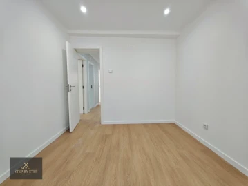 Apartamento T3 para Venda em Venteira