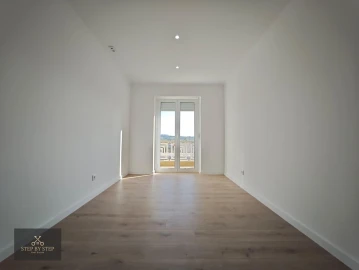Apartamento T3 para Venda em Venteira