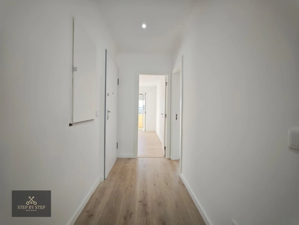 Apartamento T3 para Venda em Venteira Foto 31