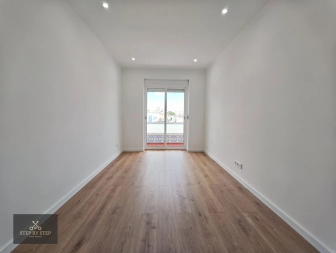 Apartamento T3 para Venda em Venteira Foto 20