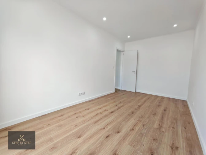 Apartamento T3 para Venda em Venteira Foto 21