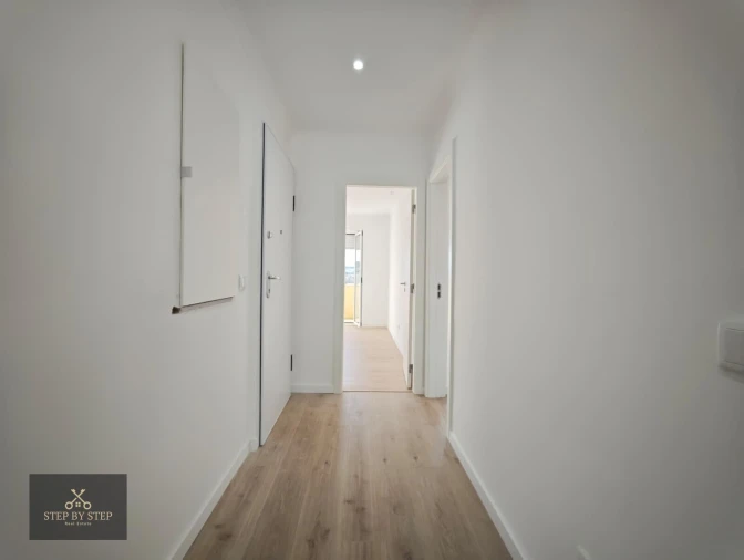 Apartamento T3 para Venda em Venteira Foto 31