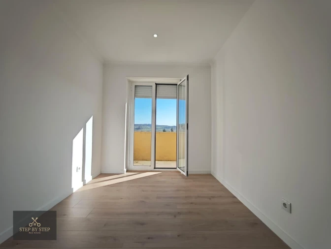 Apartamento T3 para Venda em Venteira Foto 4