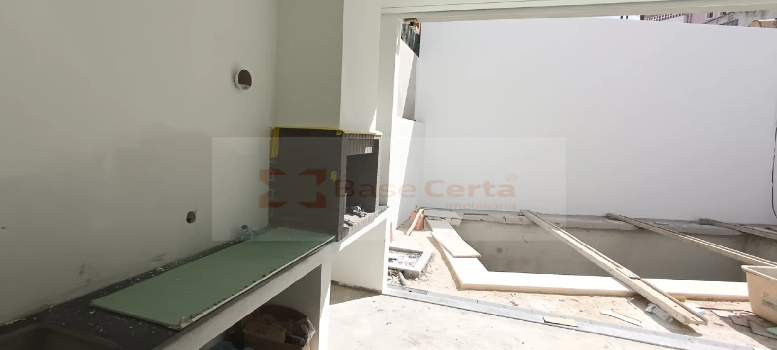 Moradia T6 para Venda em Santa Iria de Azoia, São João da Talha e Bobadela Foto 7