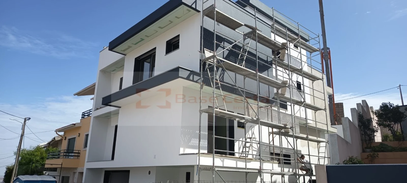 Moradia T6 para Venda em Santa Iria de Azoia, São João da Talha e Bobadela Foto 9