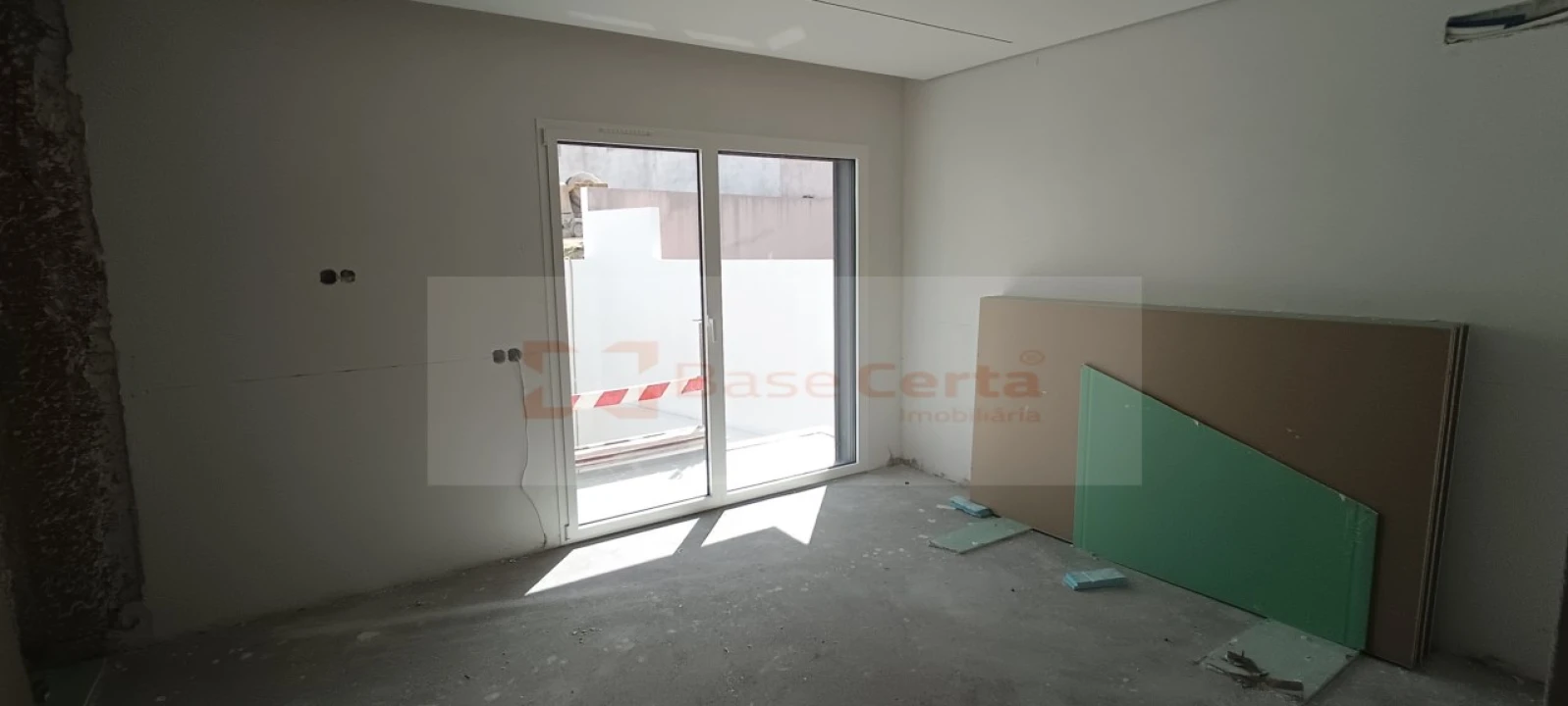 Moradia T6 para Venda em Santa Iria de Azoia, São João da Talha e Bobadela Foto 23
