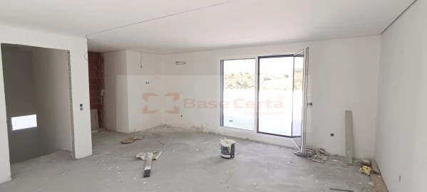 Moradia T6 para Venda em Santa Iria de Azoia, São João da Talha e Bobadela