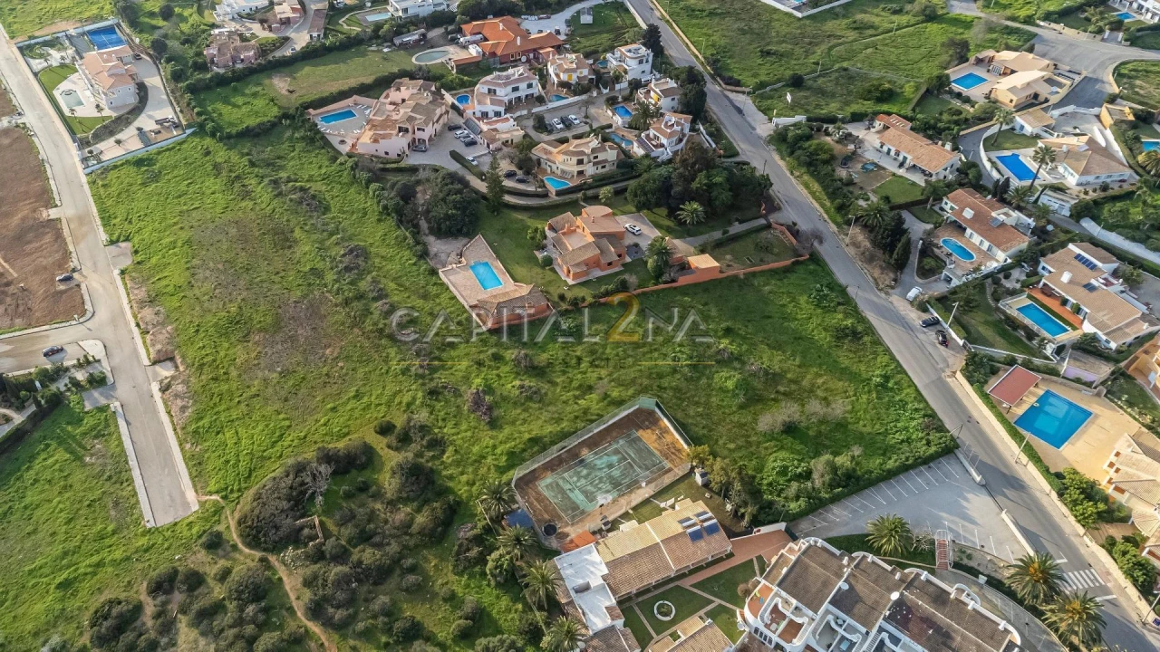 Terreno para Venda em Luz Foto 11